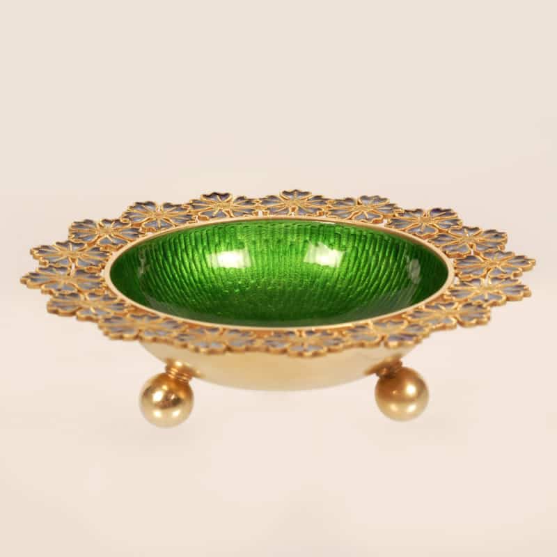 An antique David Andersen plique-à-jour & guilloché enamel open salt designed by Gustav Gaudernack - Image 2