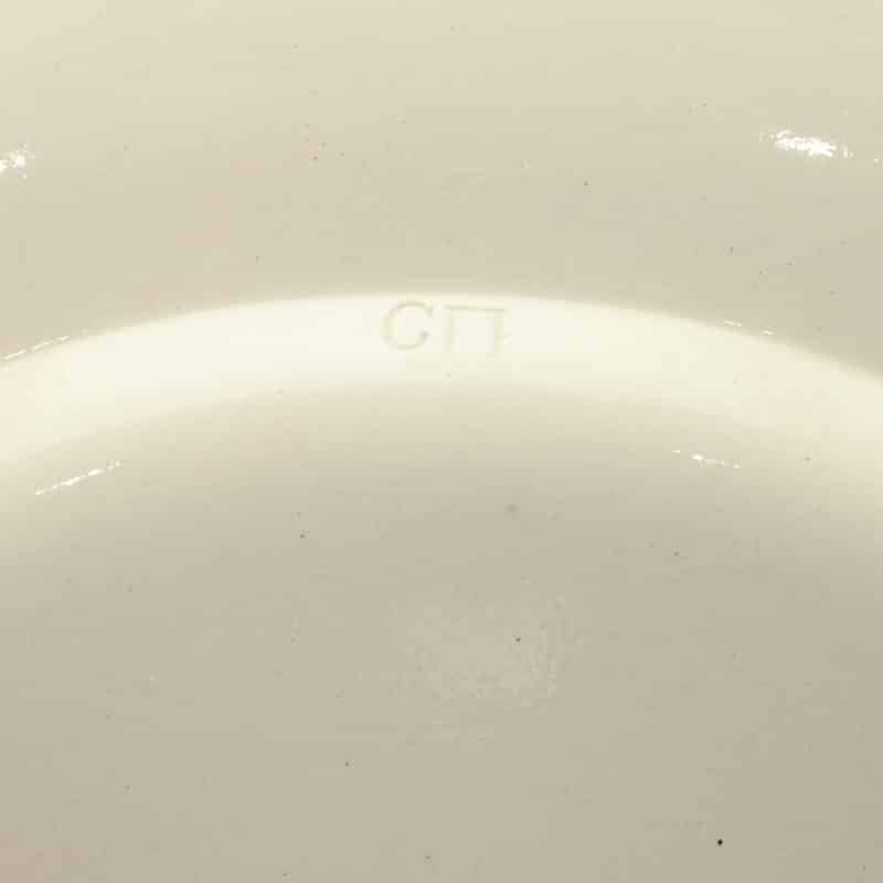 Catherine the Great Queen's Ware Husk Service Plate Addition from the Poskochin Factory - Image 5