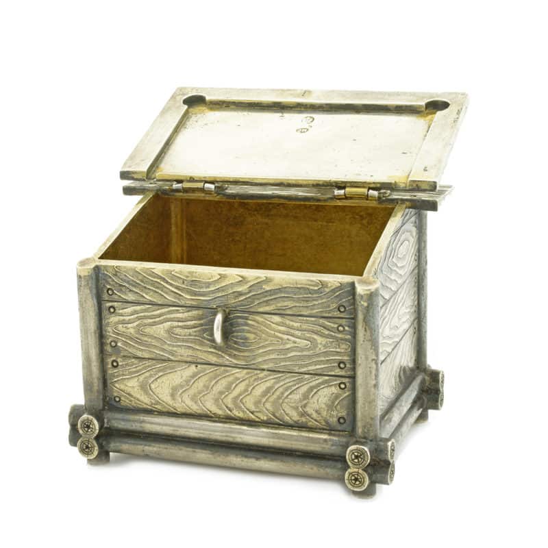 An antique Russian silver trompe l'oeil box by Sazikov - Image 4