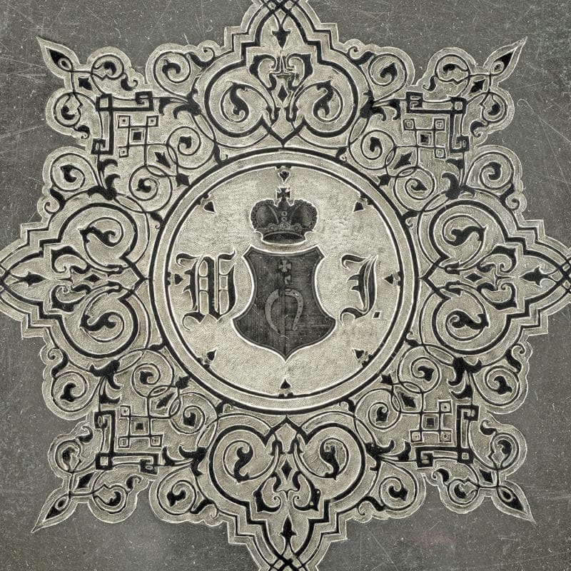 A large Russian silver & niello armorial tray - Image 2