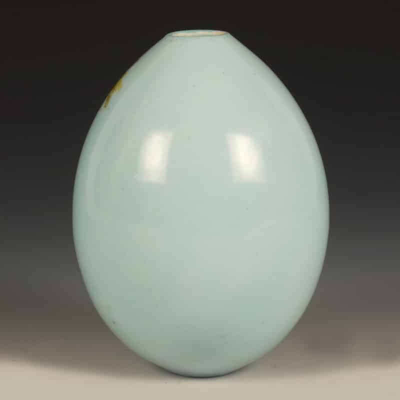 A large Russian Imperial Porcelain Easter egg with yellow daisies - Image 2