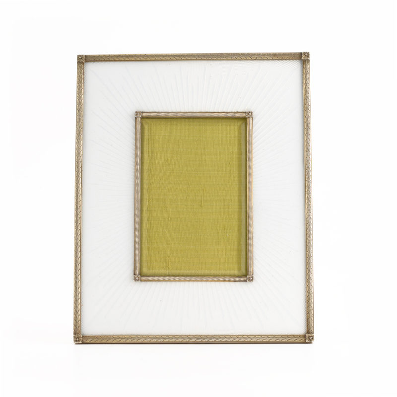 A Fabergé Wigström guilloché enamel photograph frame
