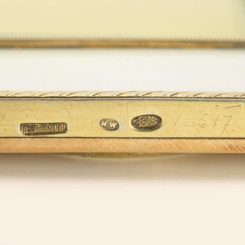 A Fabergé Wigström guilloché enamel photograph frame - Image 4