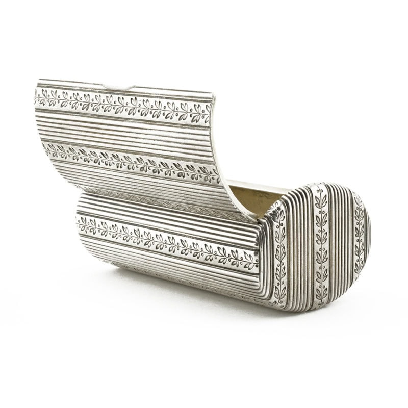 Fabergé silver cigarette case engraved with laurel bands by workmaster August Hollming - Image 3