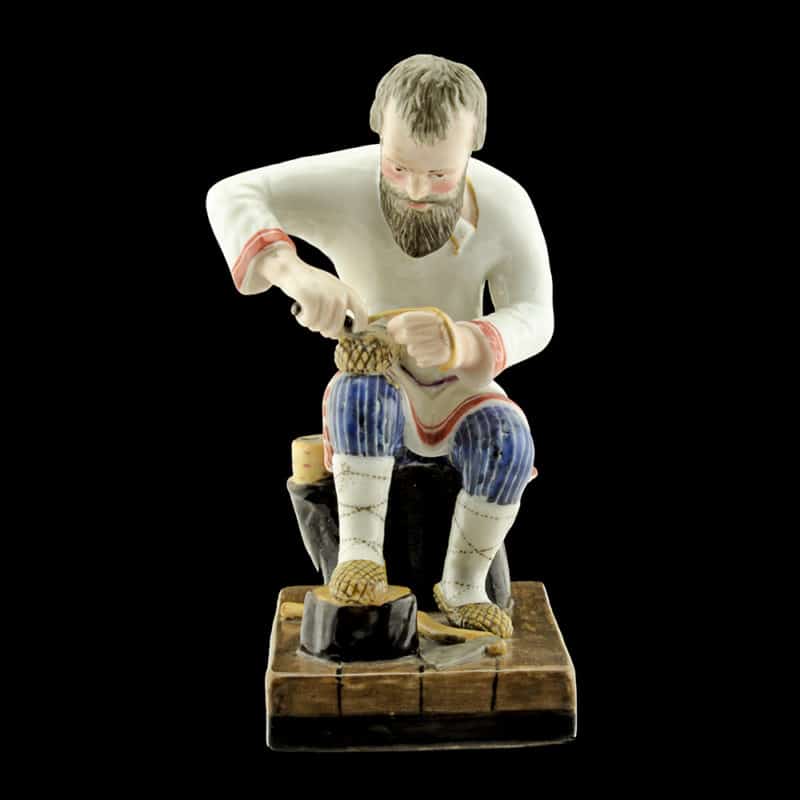Russian Porcelain Miklashevsky Factory Figurine Lapti Plaiter - Image 3