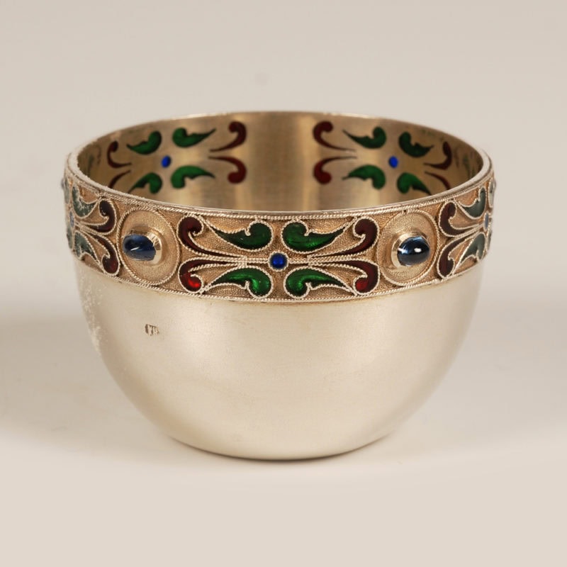 A Russian gem-set gilded silver & plique-à-jour enamel open salt with coin by Alekseev - Image 6