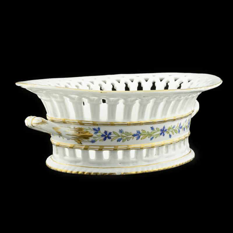 Russian Imperial Porcelain Factory pierced fruit basket from the Service with Cornflowers - Image 2