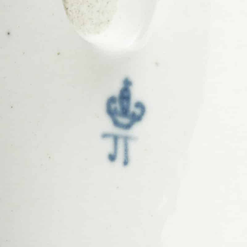 Russian Imperial Porcelain Factory pierced fruit basket from the Service with Cornflowers - Image 5