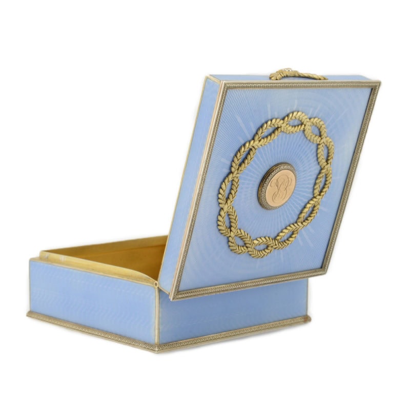 A jeweled gold-mounted guilloché enamel table box by Ivan Britzin - Image 6