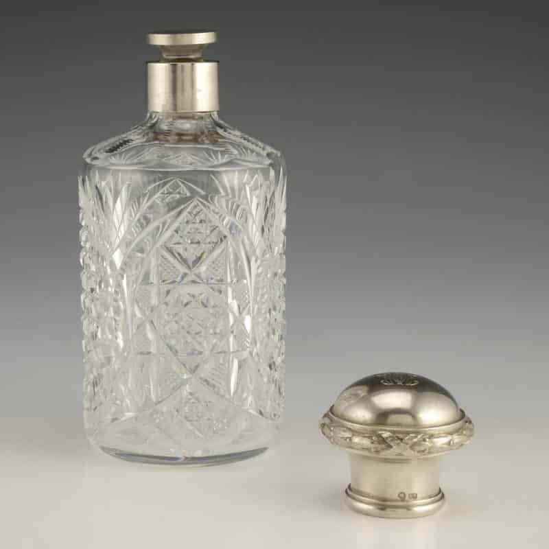 Fabergé silver-mounted cut glass scent bottle - Image 2