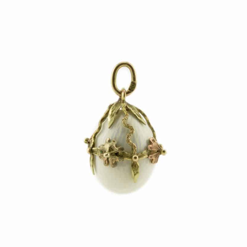 Antique Russian 56 gold mounted White enamel pendant egg - Image 2