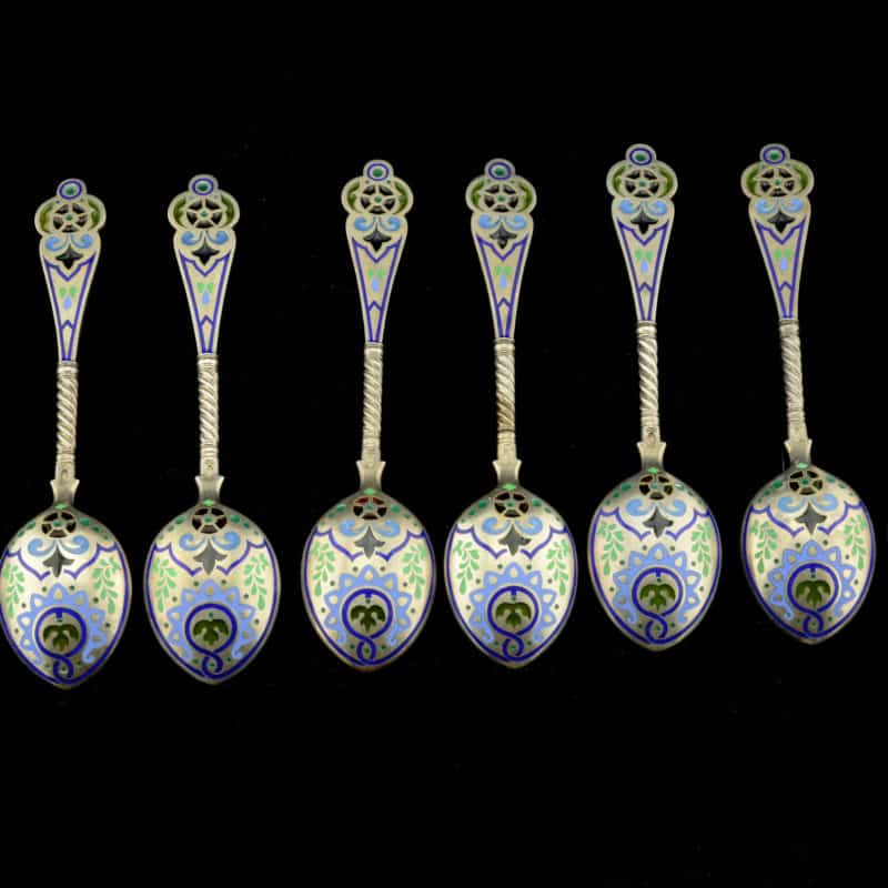 A set of 12 Russian silver gilt and champleve, plique-a-jour enamel sherbet spoons - Image 8
