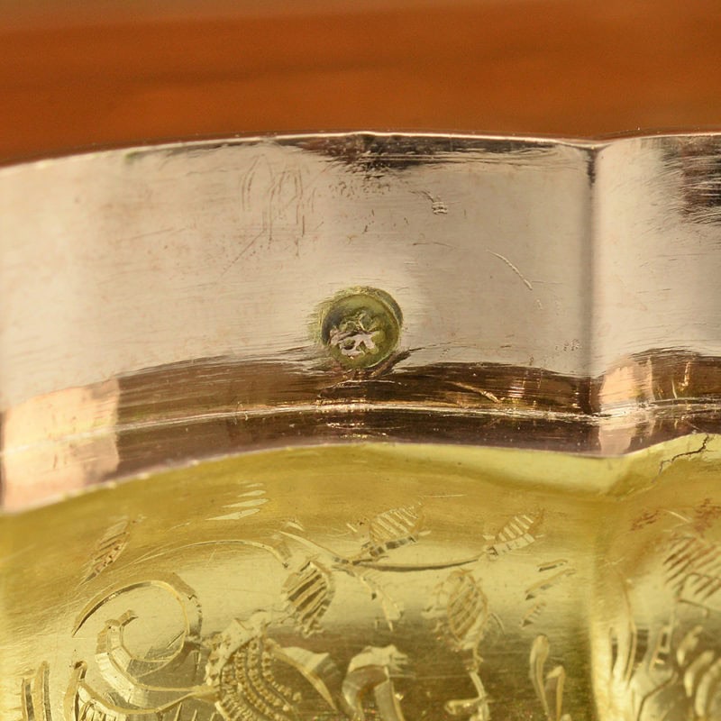 Alexander II: A jeweled gold & guilloché enamel Russian Imperial presentation snuff box - Image 6
