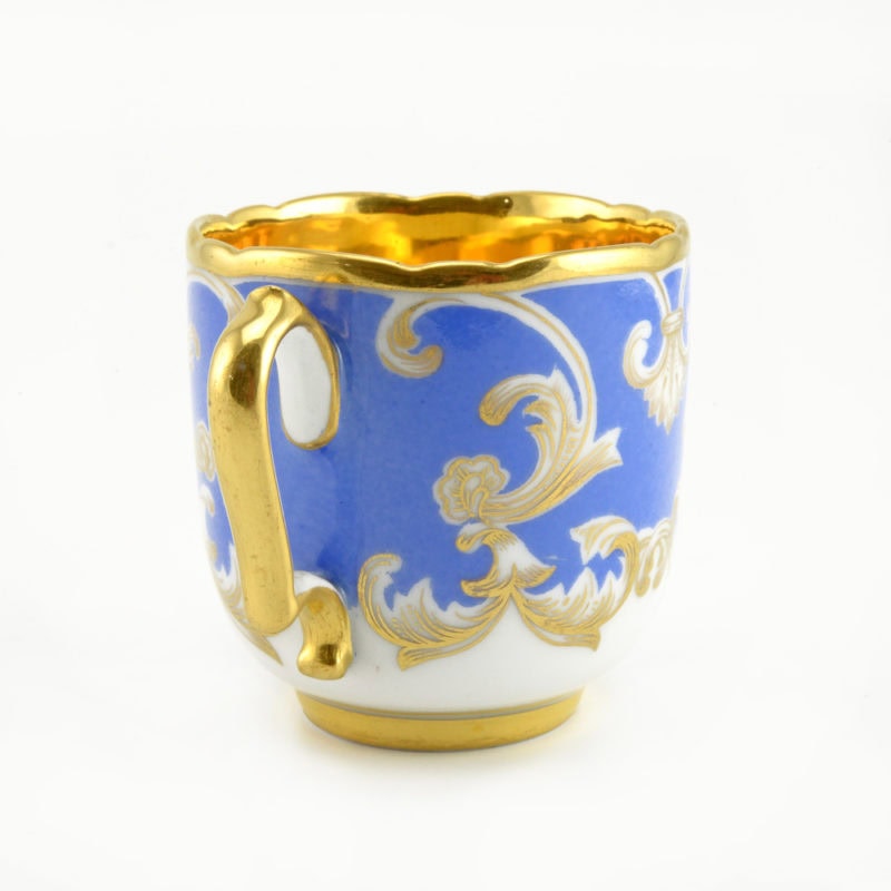 Russian Imperial porcelain cup & saucer from the Service of His Majesty's Own Dacha at Peterhof - Image 7