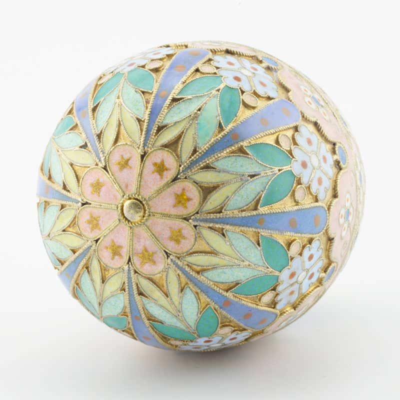 Ovchinnikov silver gilt & pastel cloisonné enamel Easter egg with paillons - Image 3