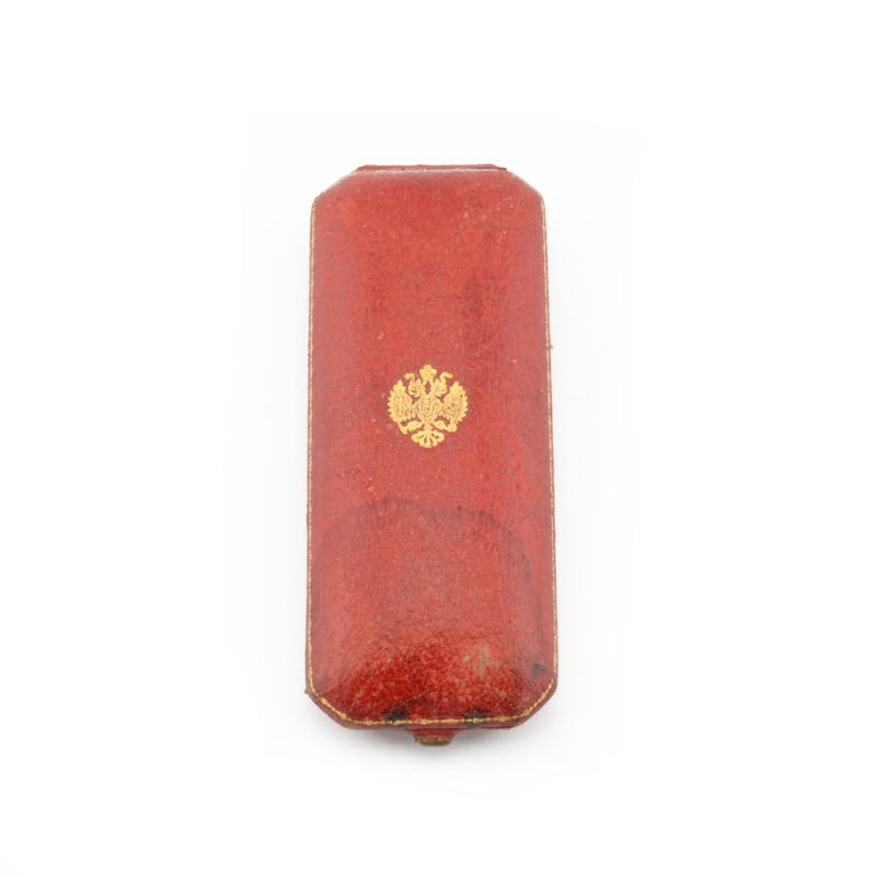 A Fabergé diamond- & sapphire-set gold Imperial presentation tie or stick pin - Image 2