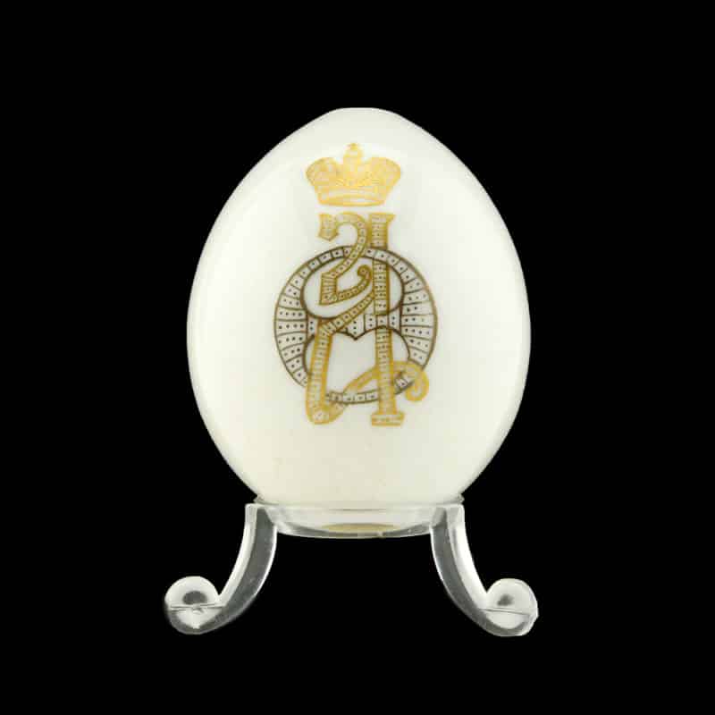 Russian Imperial Porcelain Factory Alexandra Feodorovna presentation Easter egg