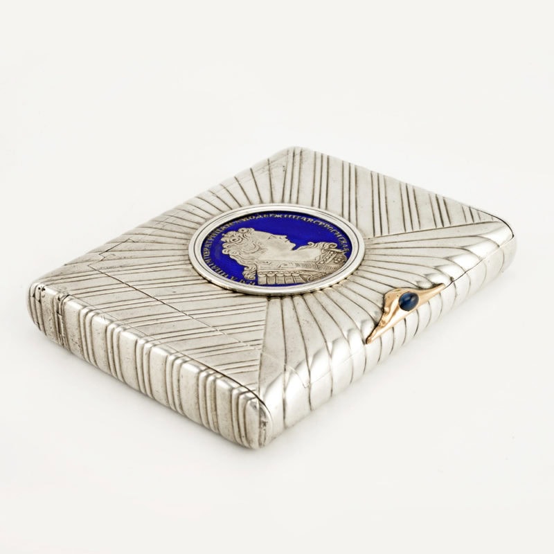 Russian antique silver cigarette case set with a 1732 coin from the period of Empress Anna - Image 10
