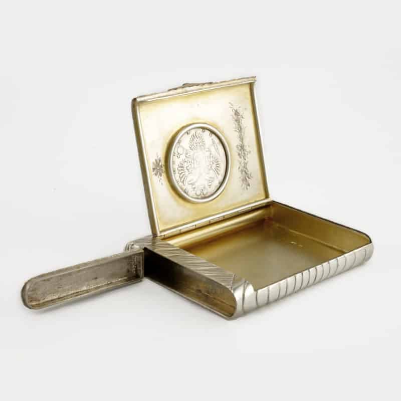 Russian antique silver cigarette case set with a 1732 coin from the period of Empress Anna - Image 4