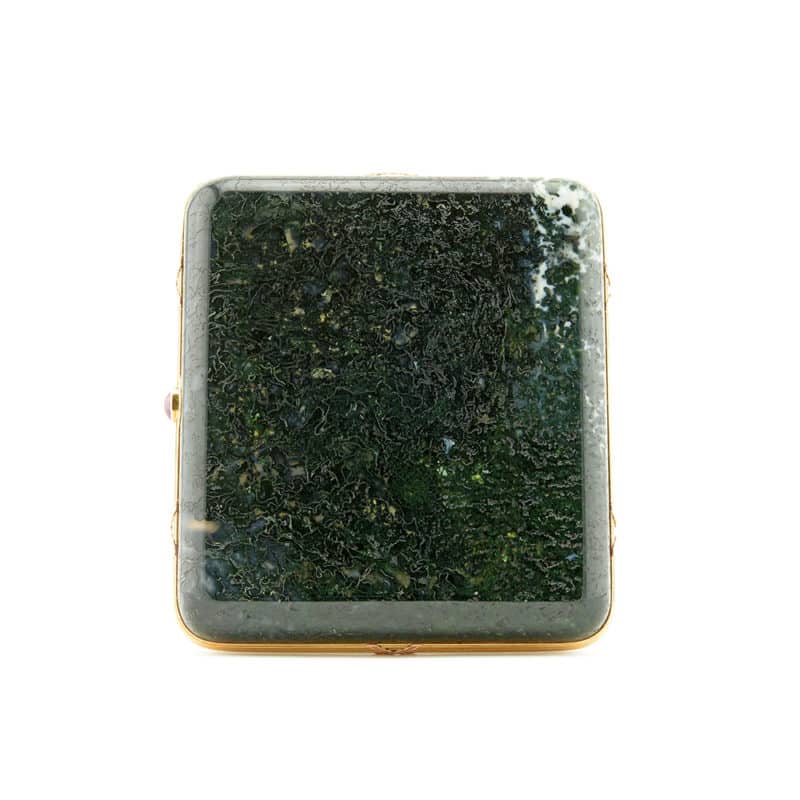 C.K.G. Billings: A Fabergé two color gold-mounted moss agate presentation cigarette case - Image 2