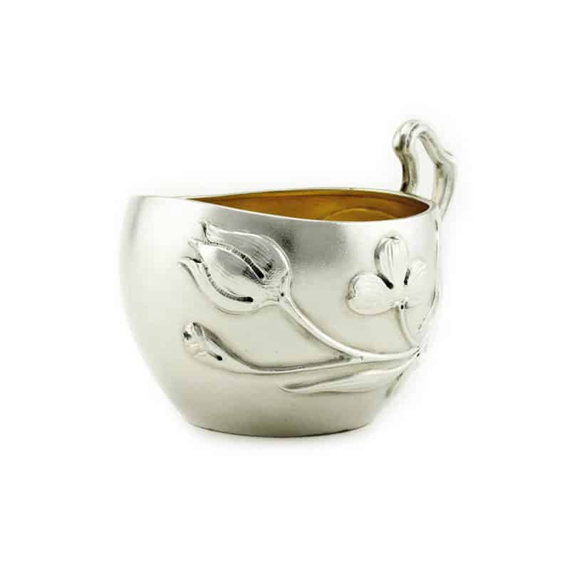 An antique Russian Art Nouveau silver vodka cup, probably Gerasim Mitrofanov - Image 3