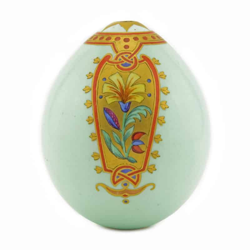 A Russian porcelain Easter egg after a design by Sergei Romanov, Imperial Porcelain Factory - Image 2