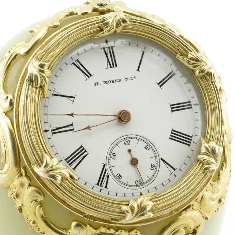 A Faberge Bowenite and Silver Figural Egg-Shaped Desk Clock, Michael Perchin - Image 5