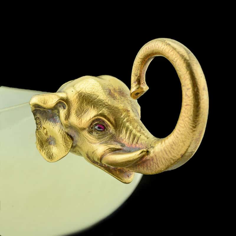 A Faberge Two Color Gold, Ruby and Carved Agate Figural Kovsh, Michael Perchin - Image 7