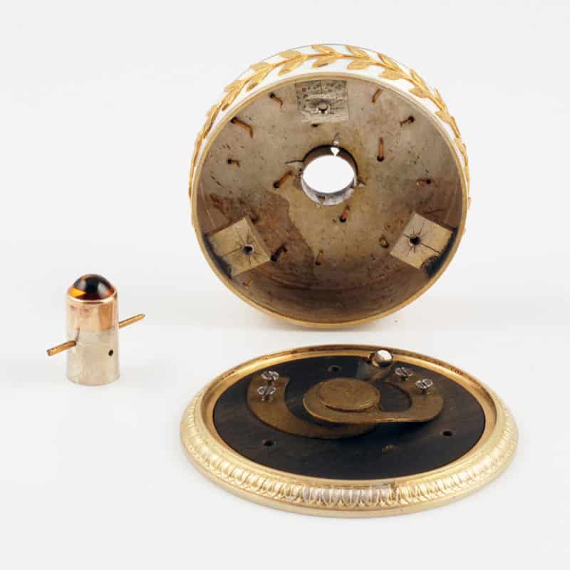 An antique Russian gold-mounted silver gilt & guilloché enamel bell push - Image 5