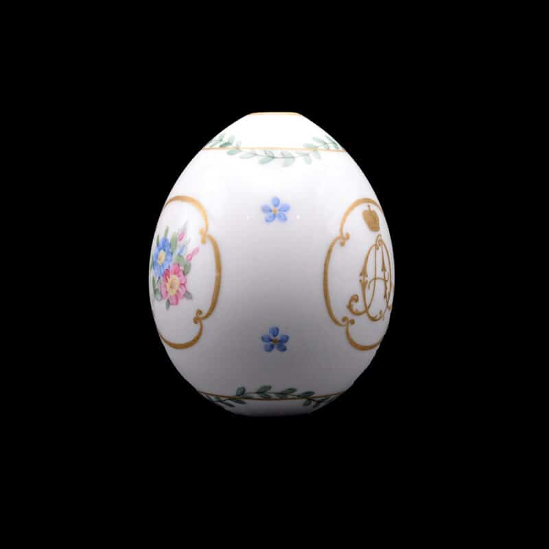 Empress Alexandra Feodorovna Imperial Porcelain Factory Easter Egg - Image 2