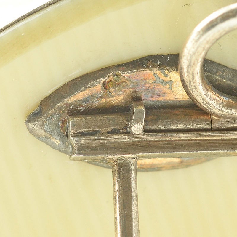 A Russian silver & guilloché enamel miniature photograph frame by Ivan Britzin - Image 5