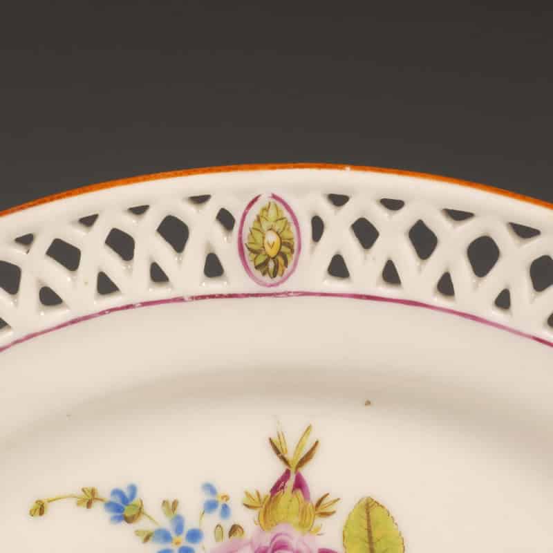 Gardner Factory oval porcelain serving plate with reticulated border - Image 2