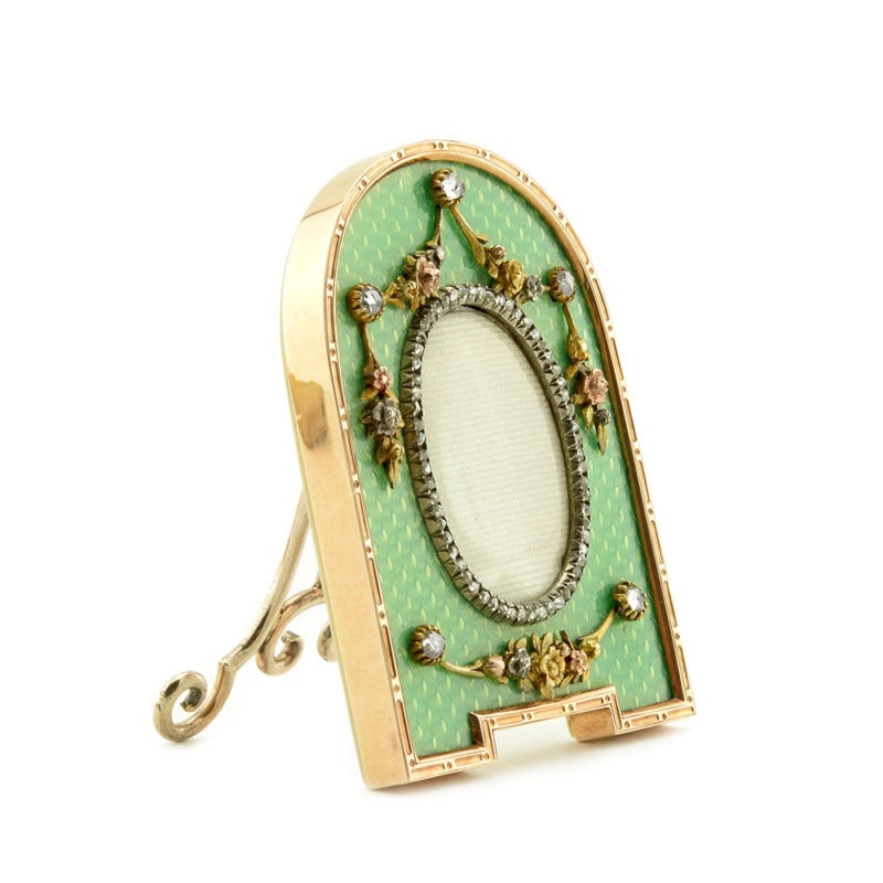 A Fabergé Aarne diamond-set gold & enamel miniature photograph frame in original fitted box - Image 4