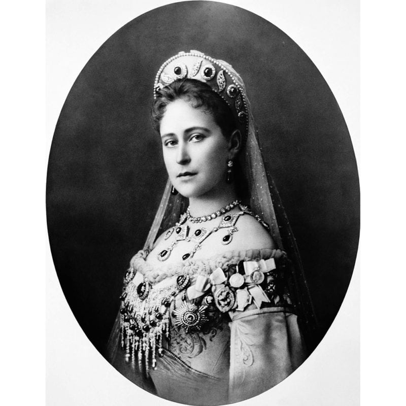 Grand Duchess Elizabeth Feodorovna: A very rare Fabergé diamond-set gold & enamel Imperial presentation stick pin - Image 7
