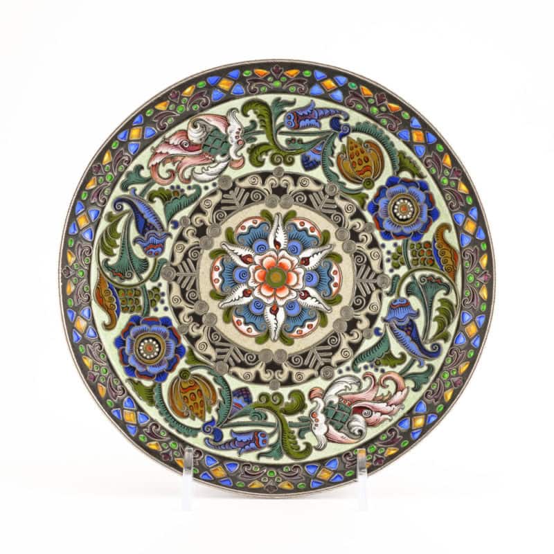 A Rückert shaded enamel & plique-à-jour tazza - Image 3